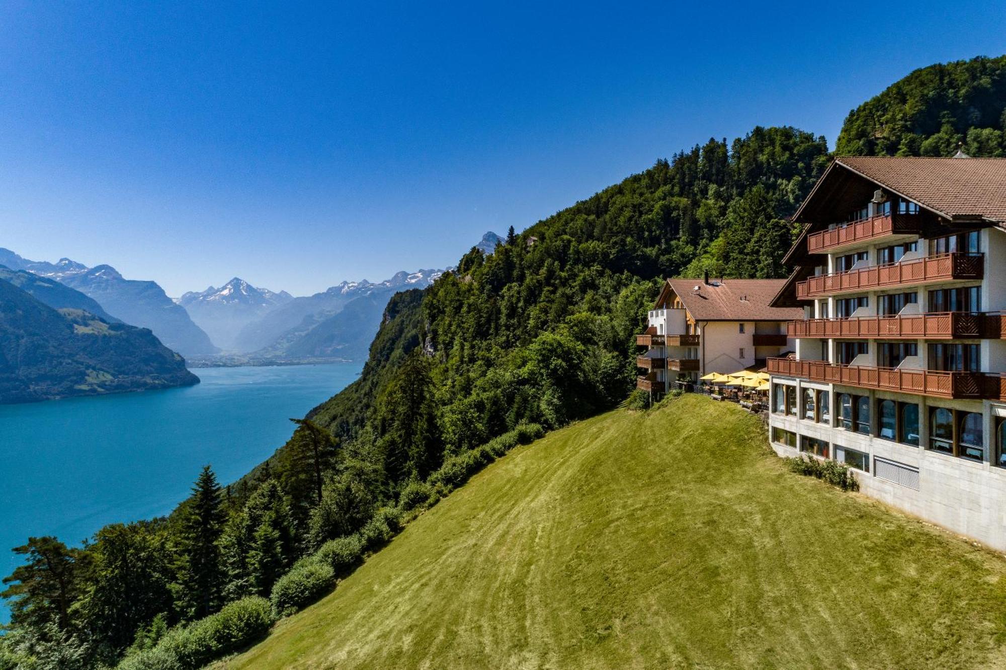 Ferienwohnungen Hotel Bellevue Seelisberg Exterior foto